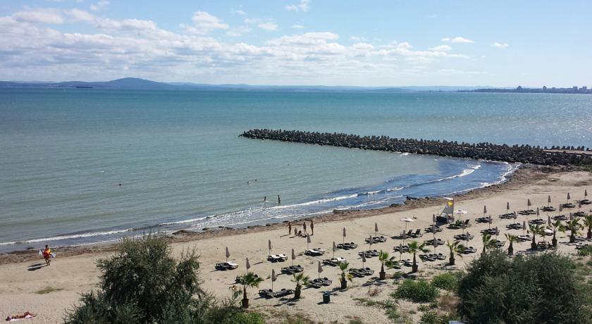 Apartment Morskoi Gnom Burgas Exterior photo